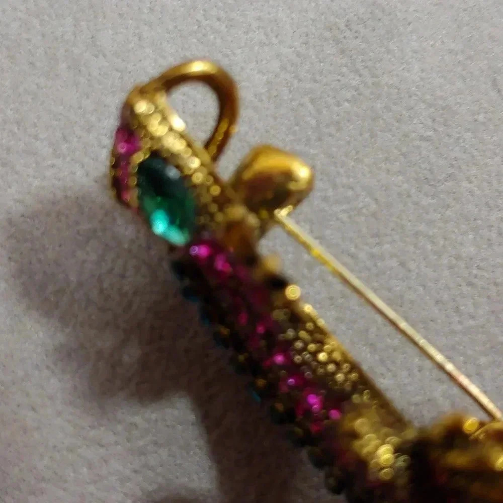 Gecko Lizard Rhinestone Brooch - Picture 5 of 7